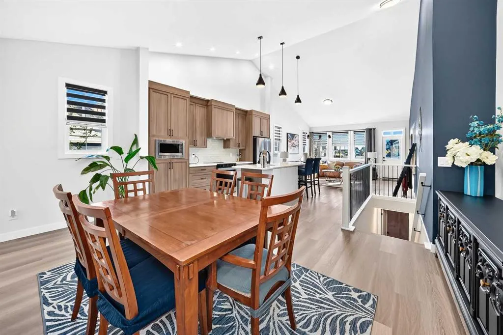 15 Coopersfield Link SW #2000