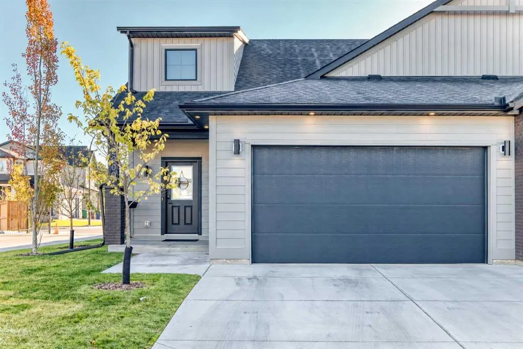 15 Coopersfield Link SW #2000