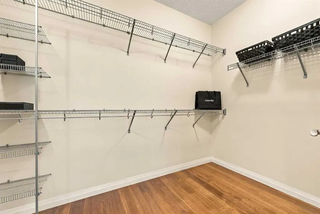 14 Ridge View Place