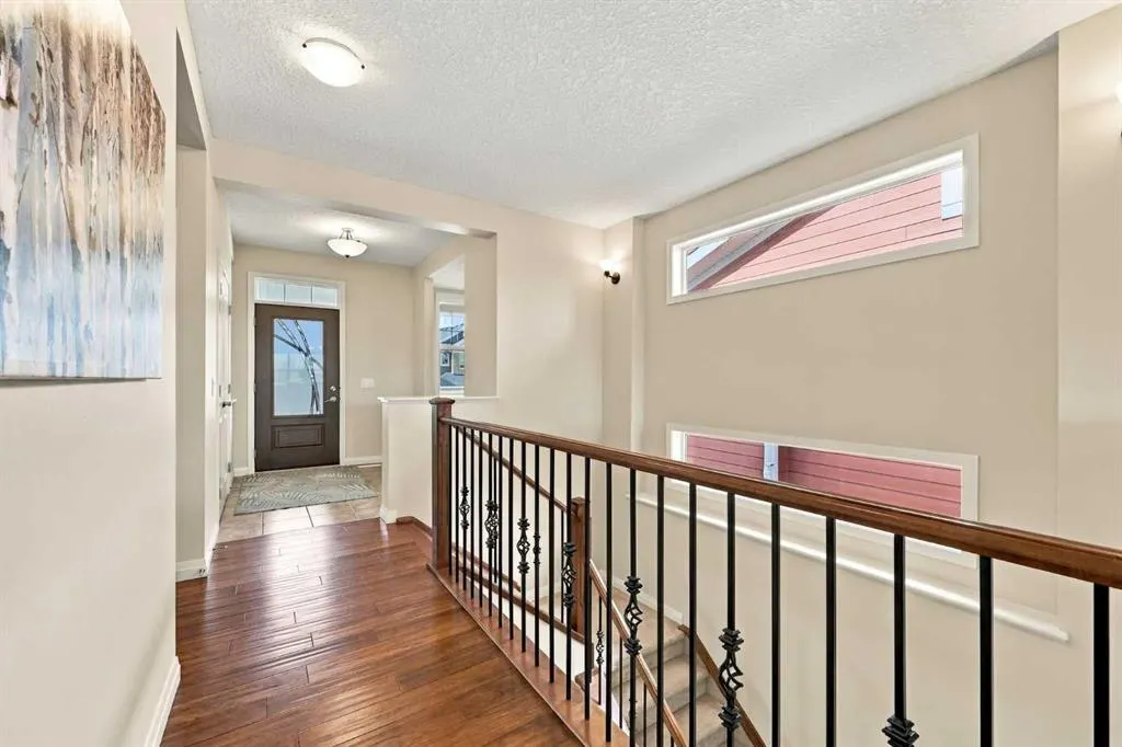 14 Ridge View Place
