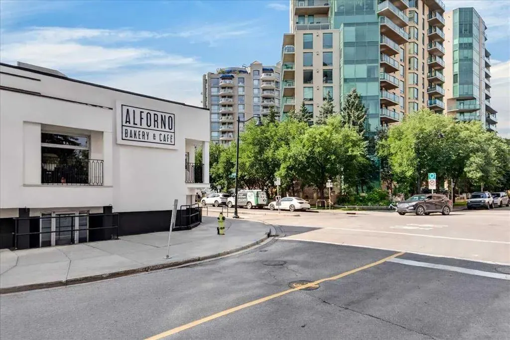801 2 Avenue SW #1402
