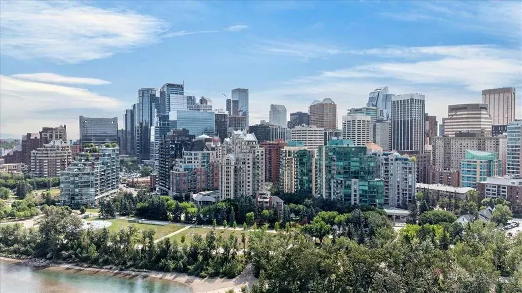 801 2 Avenue SW #1402