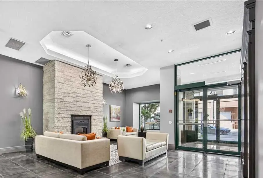 801 2 Avenue SW #1402