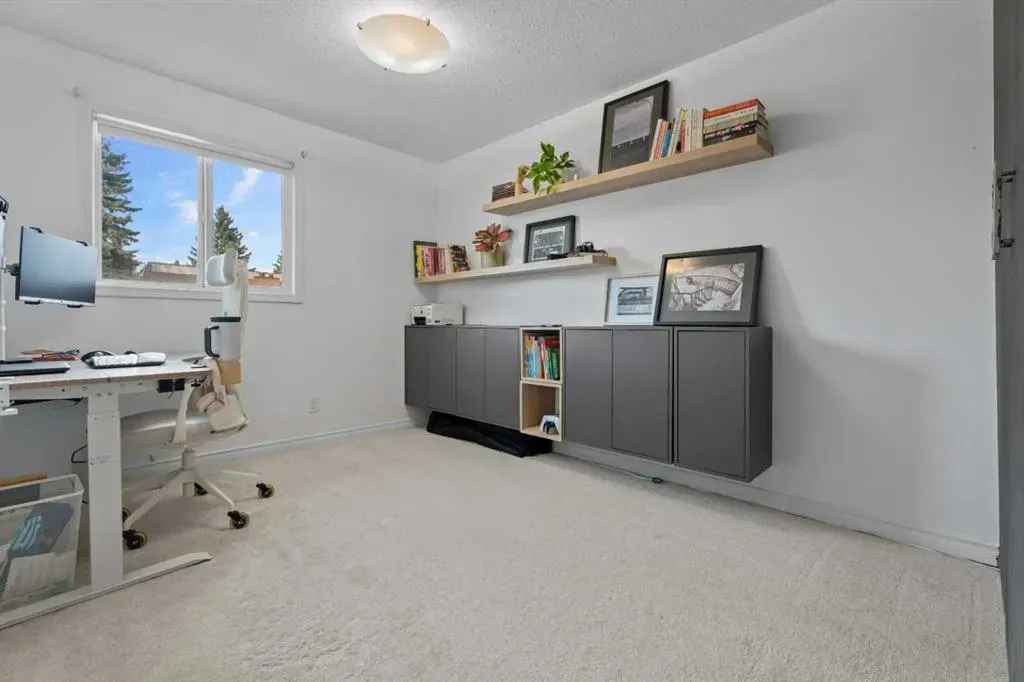 9930 Bonaventure Drive SE #302