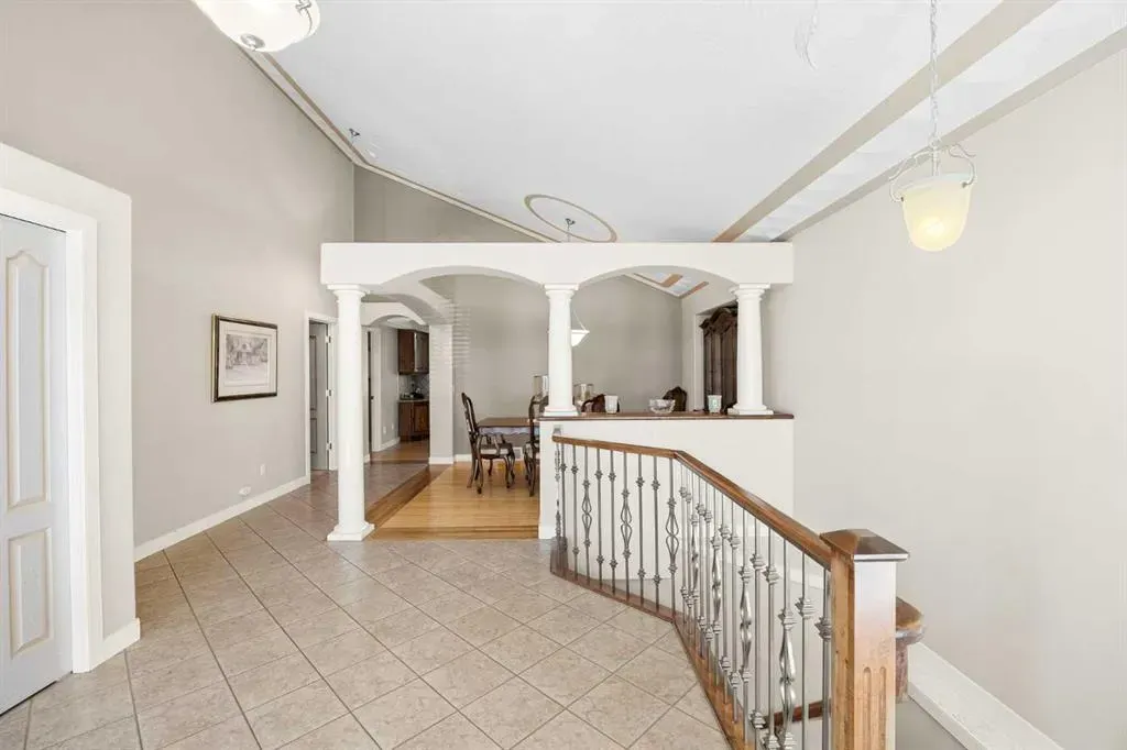 93 Coach Court SW