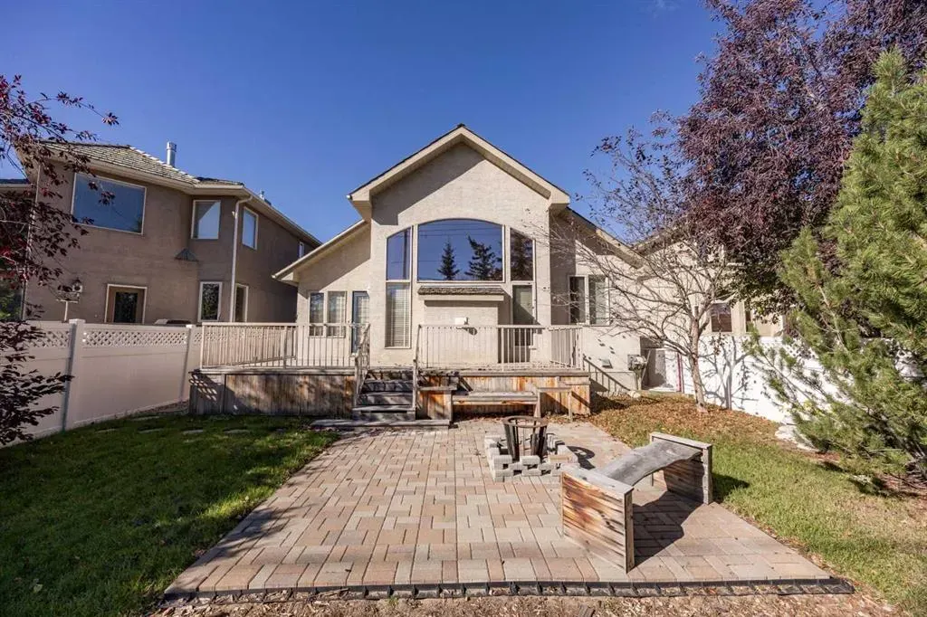 93 Coach Court SW