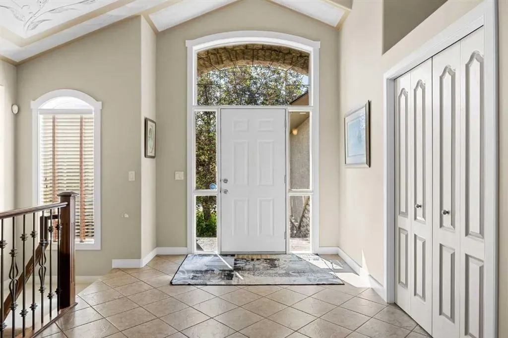 93 Coach Court SW