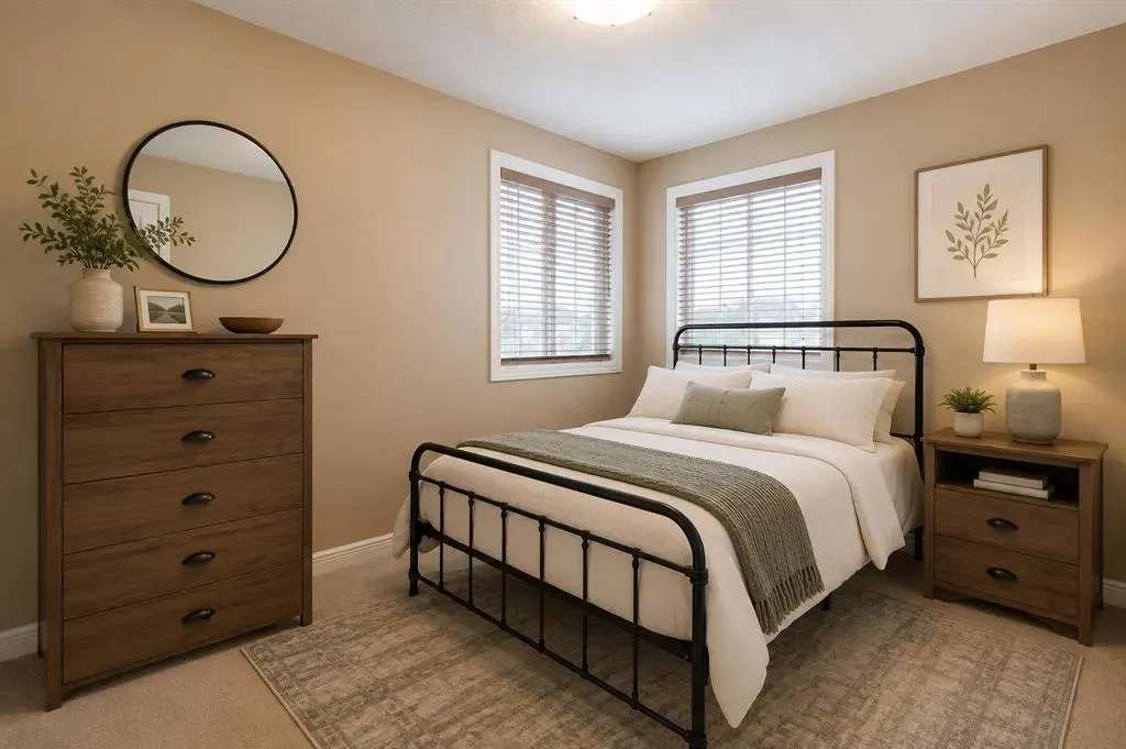 30 Discovery Ridge Gardens SW