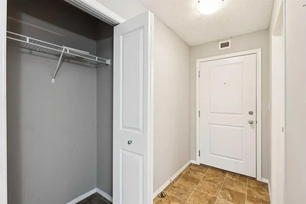 403 Mackenzie Way SW #3108