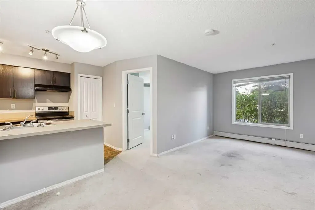 403 Mackenzie Way SW #3108