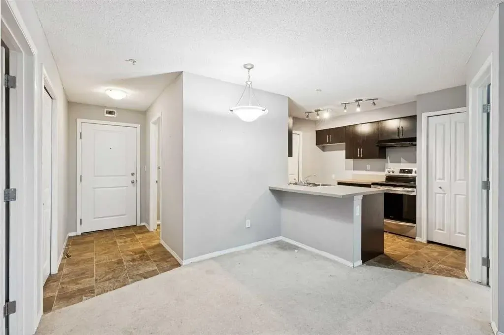 403 Mackenzie Way SW #3108