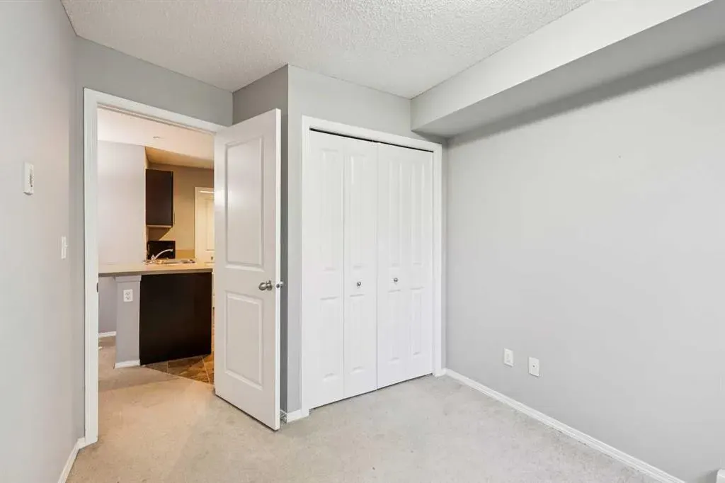 403 Mackenzie Way SW #3108