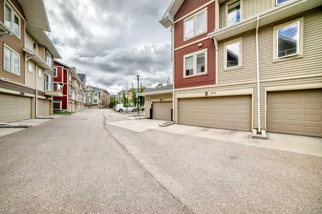 203 Auburn Meadows Walk SE