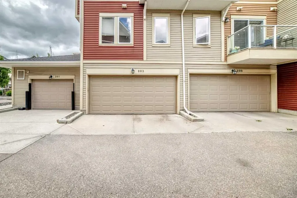 203 Auburn Meadows Walk SE