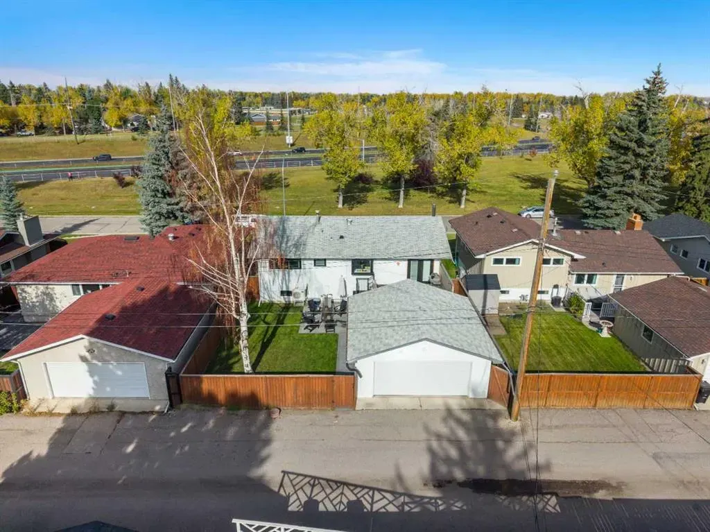 68 Lake Emerald Road SE