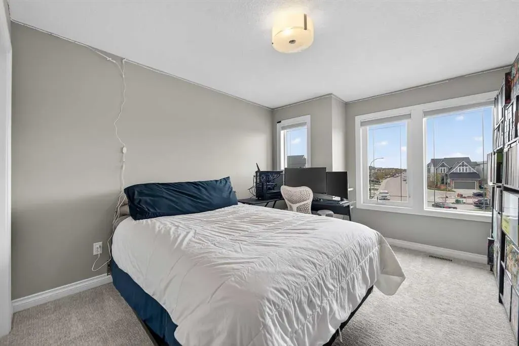 30 Evansborough View NW