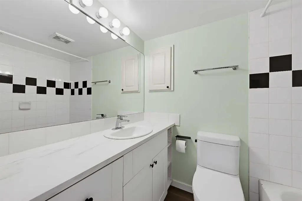 1328 13 Avenue SW #302