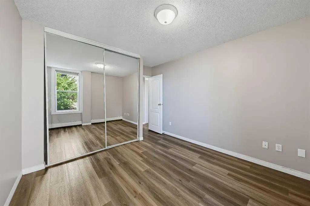 1328 13 Avenue SW #302