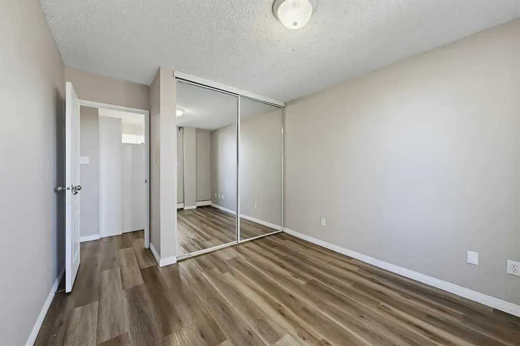 1328 13 Avenue SW #302