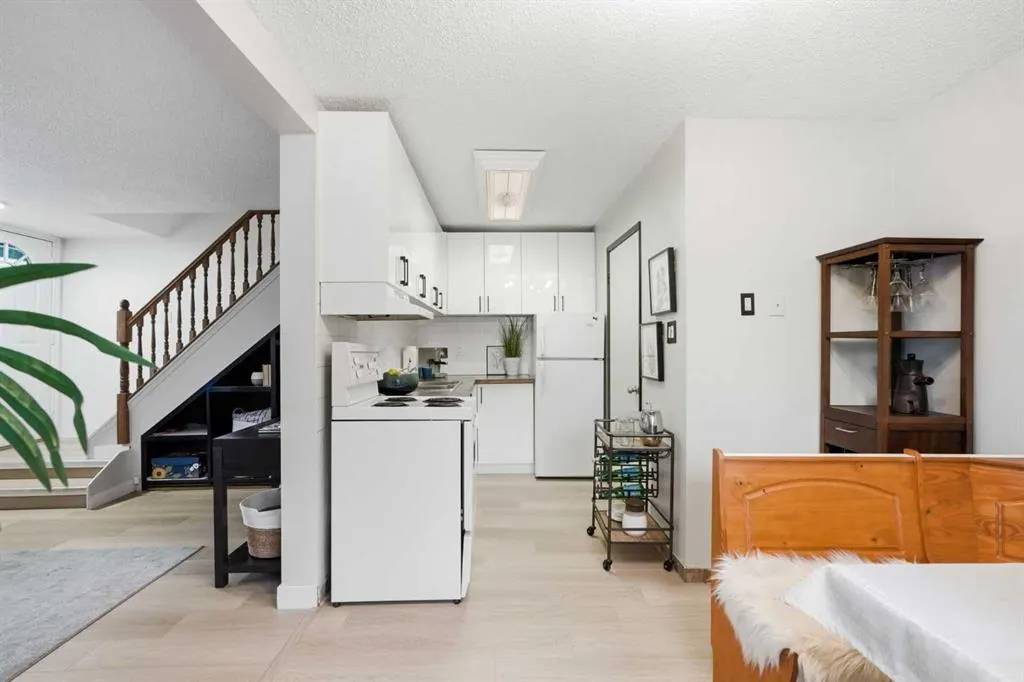 3809 45 Street SW #99