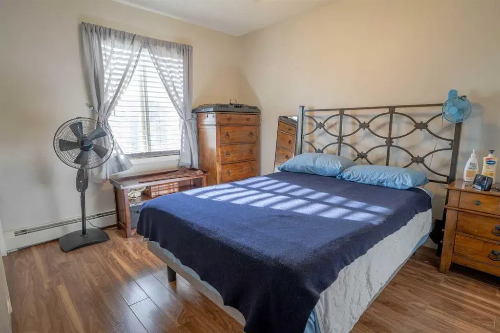 304 Mackenzie Way SW #8412
