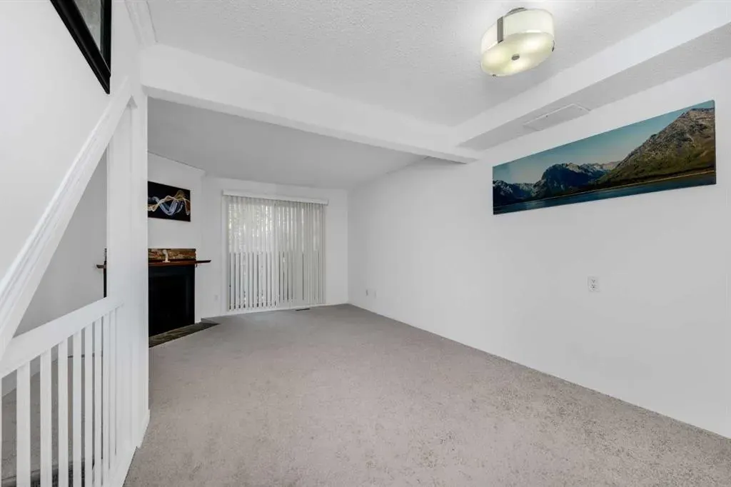 2519 38 Street NE #21