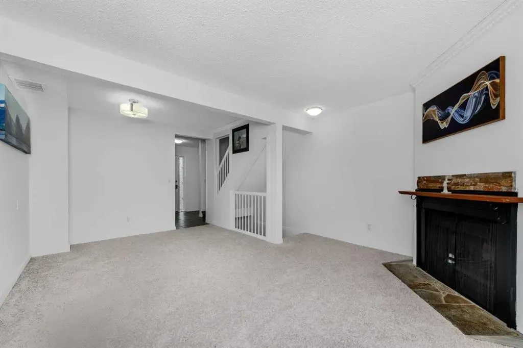 2519 38 Street NE #21