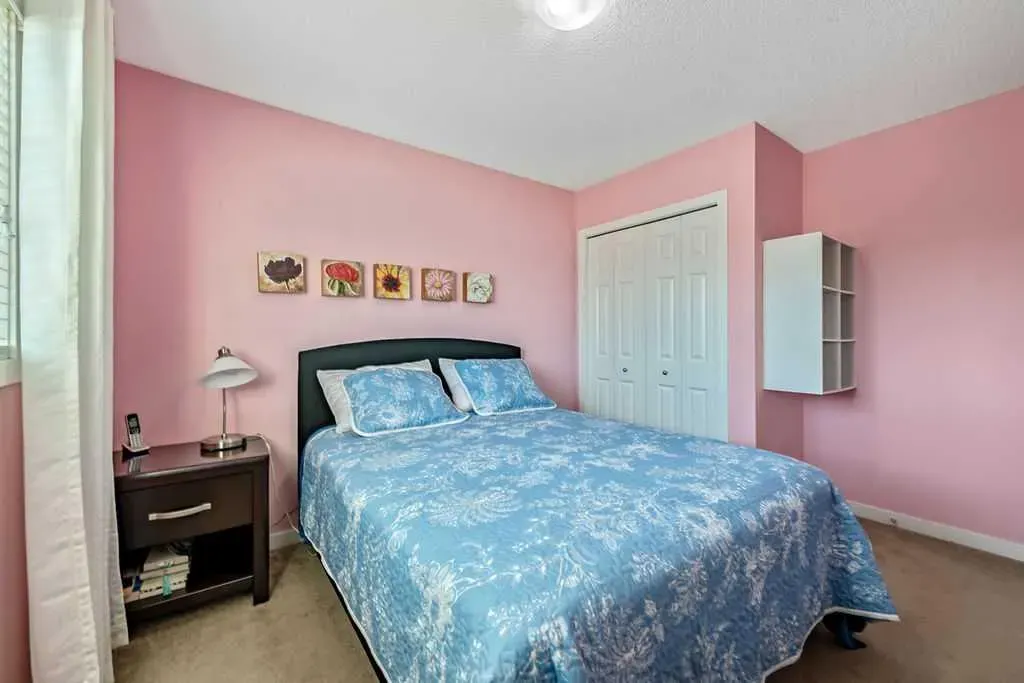 86 Walden Crescent SE