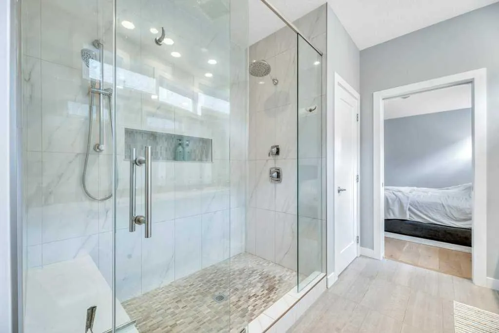 32 Walden Place SE