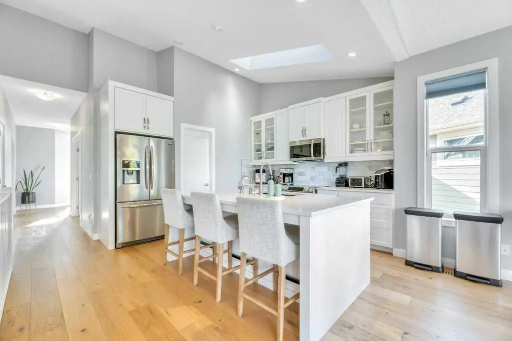 32 Walden Place SE