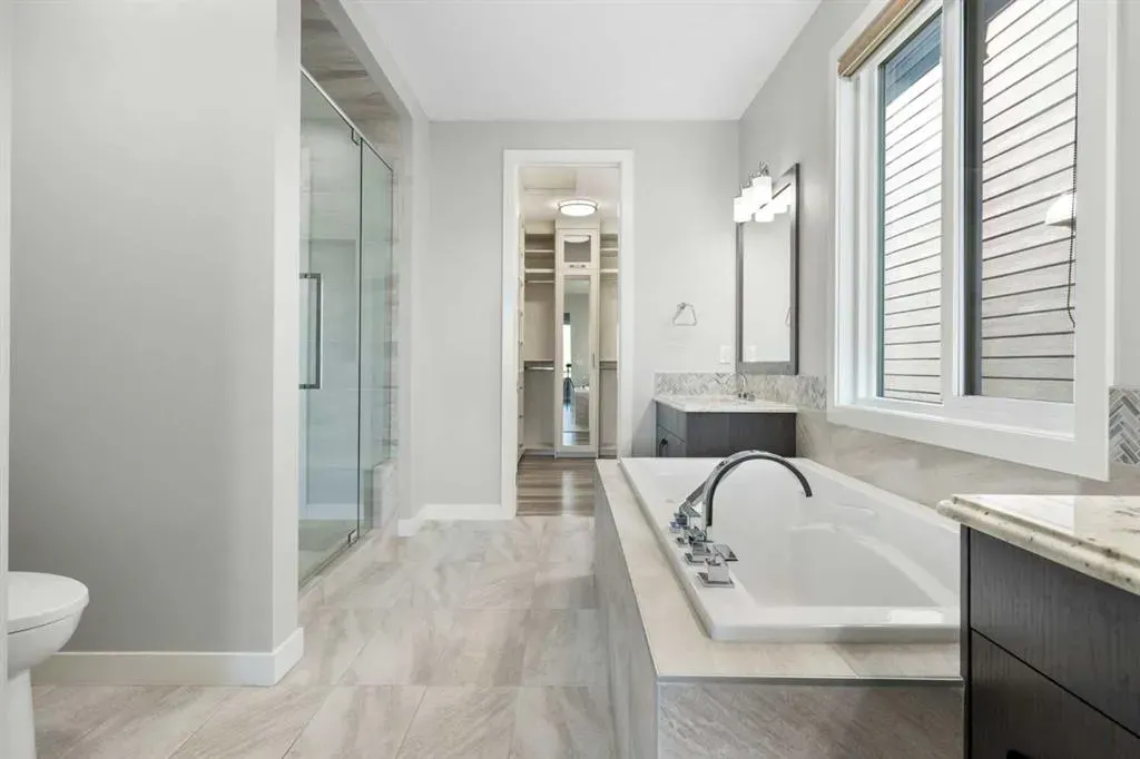 94 Mahogany Cove SE