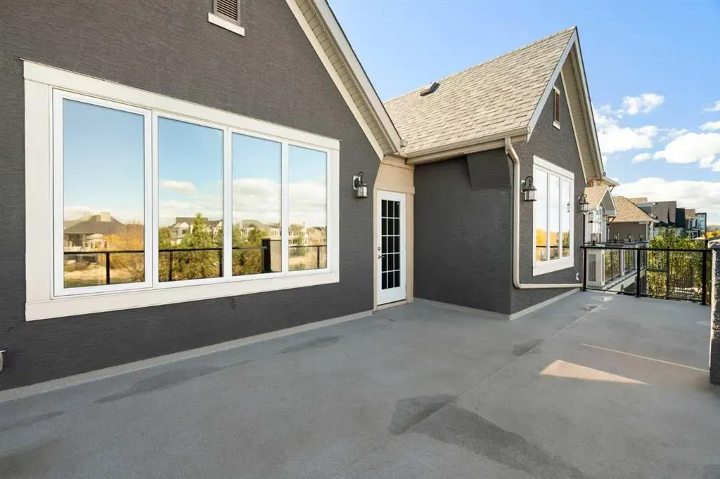 94 Mahogany Cove SE