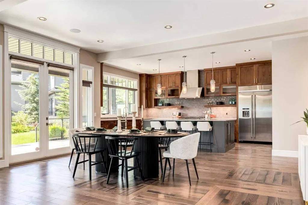 305 Spyglass Way