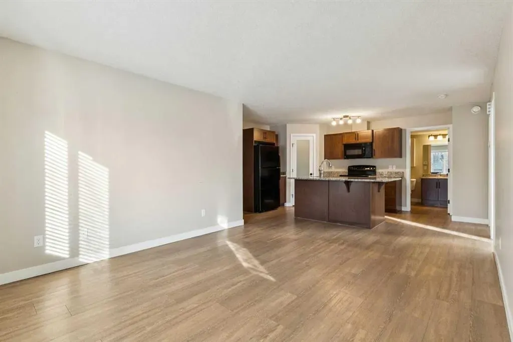 2781 Chinook Winds Drive SW #4102