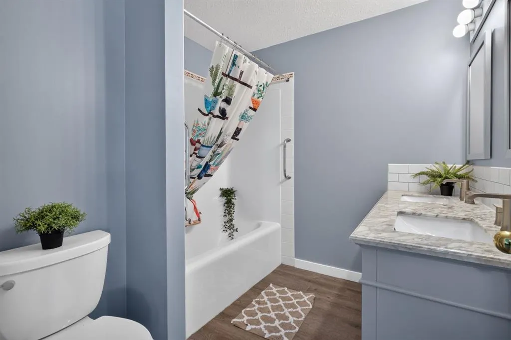 567 Edmonton Trail NE #9