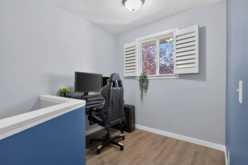 567 Edmonton Trail NE #9