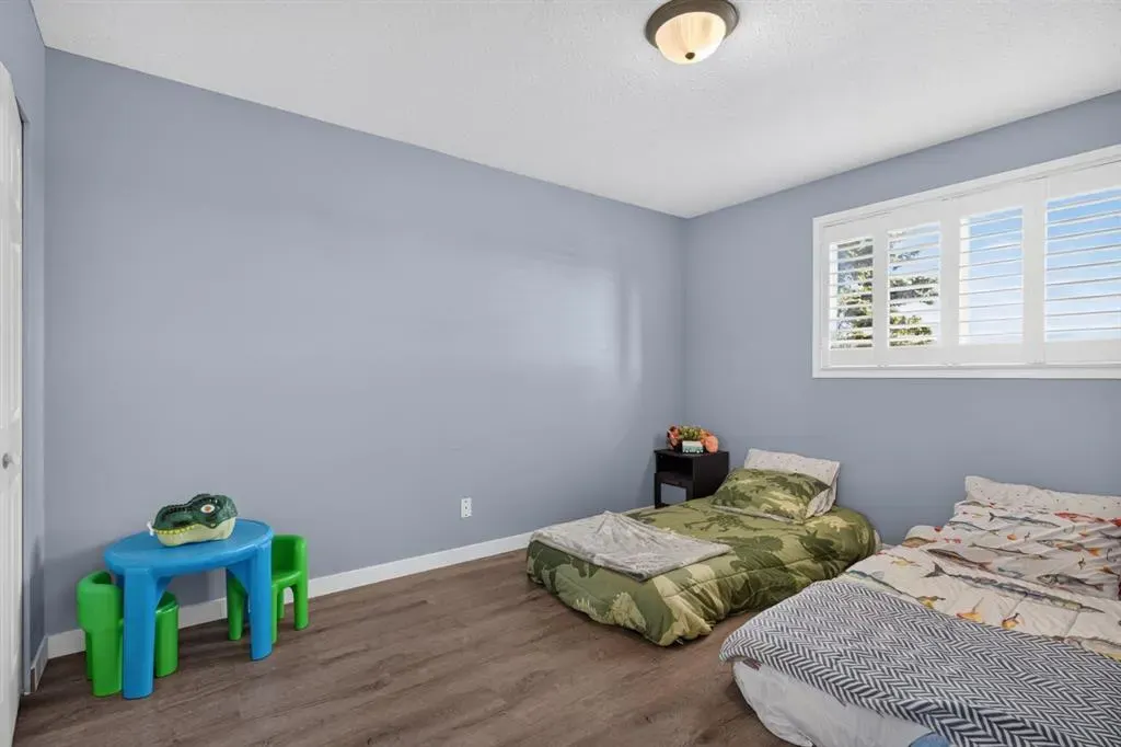567 Edmonton Trail NE #9