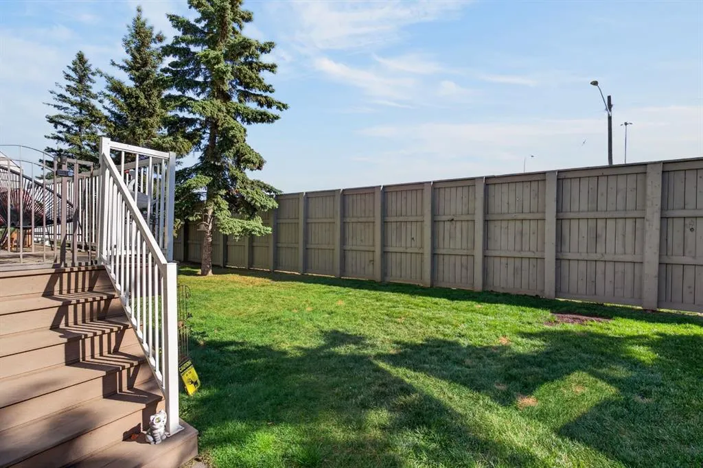567 Edmonton Trail NE #9