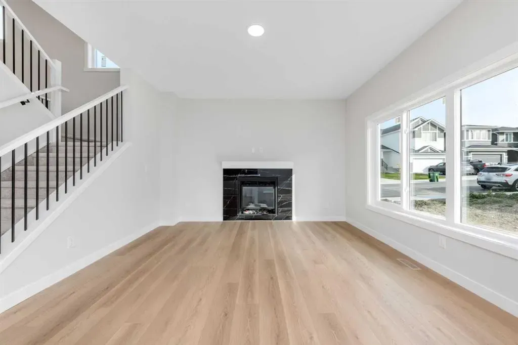 456 Rivercrest Road