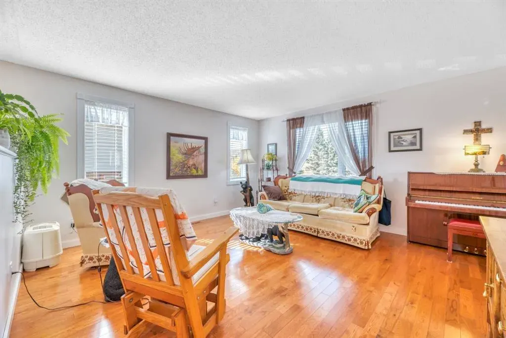 111 Maplewood Place