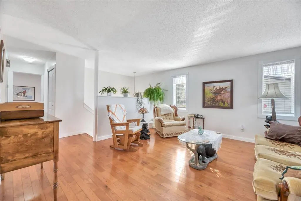 111 Maplewood Place