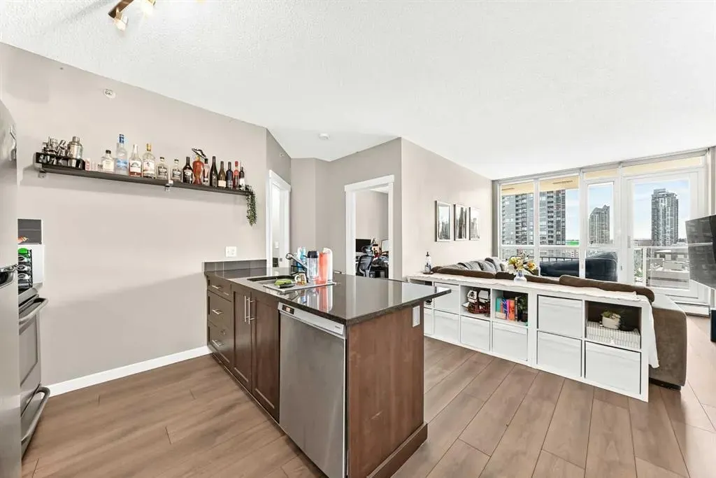 325 3 Street SE #1406