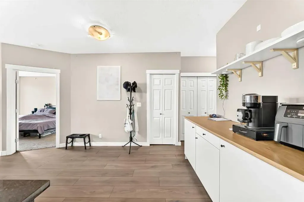 325 3 Street SE #1406