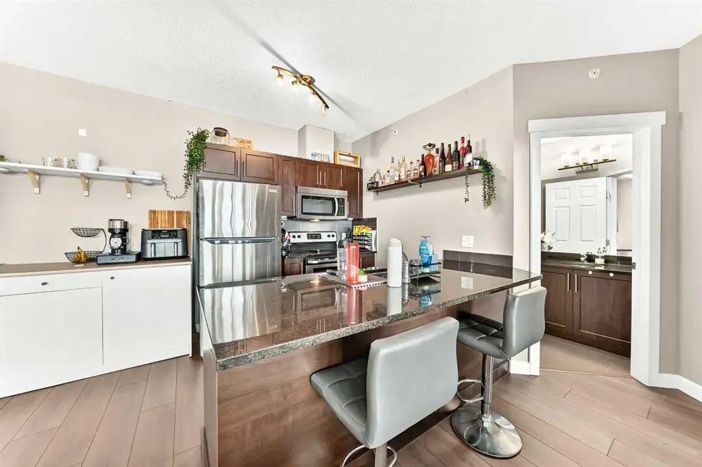 325 3 Street SE #1406