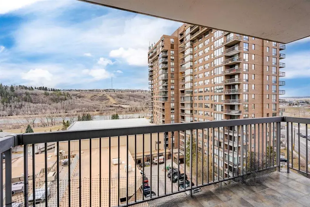 145 Point Drive NW #1002
