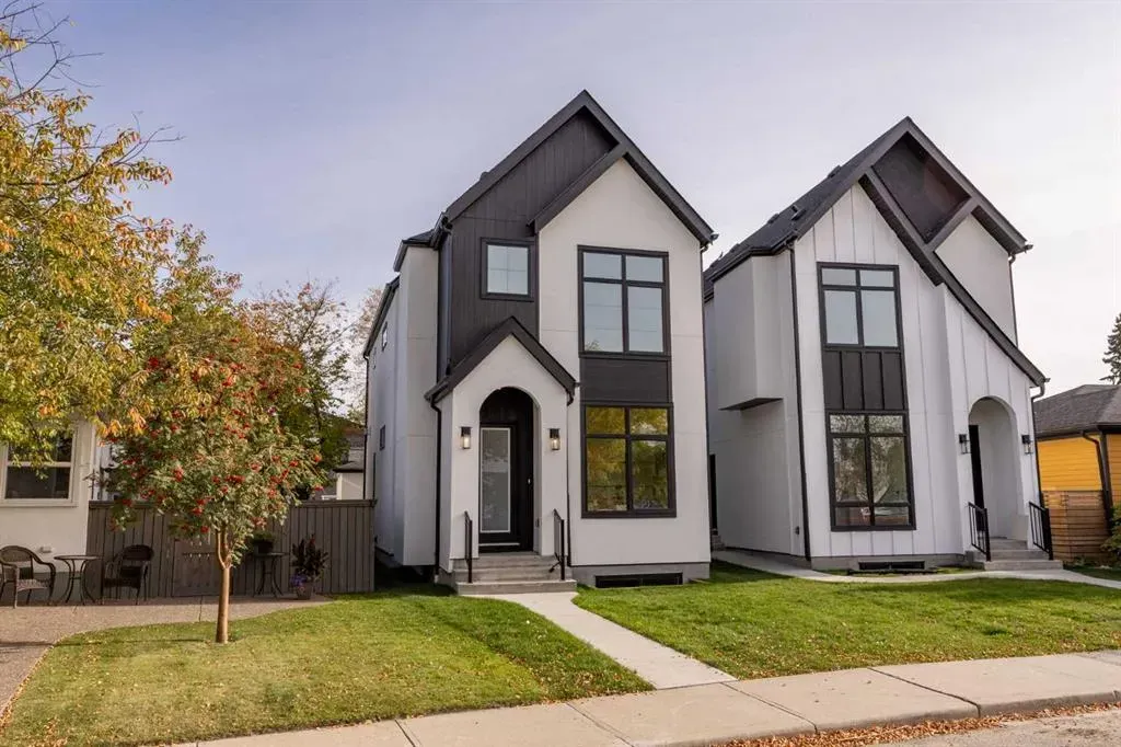 1908 5 Street NE