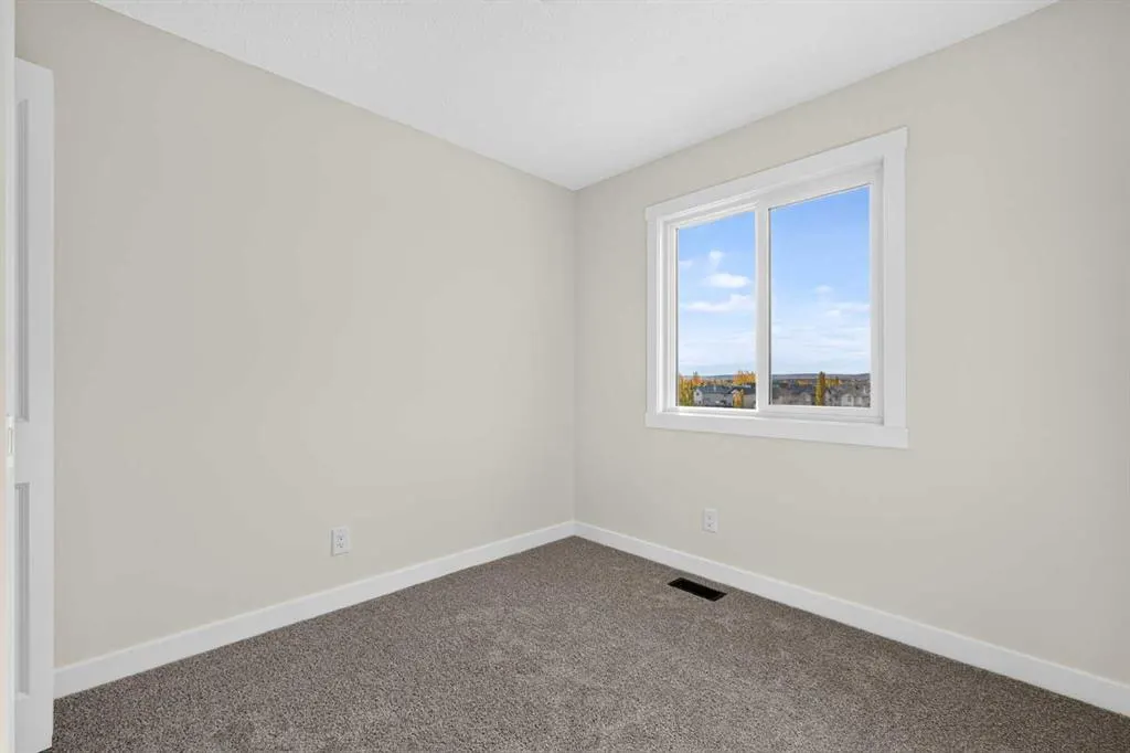 165 Silver Spruce Road SW