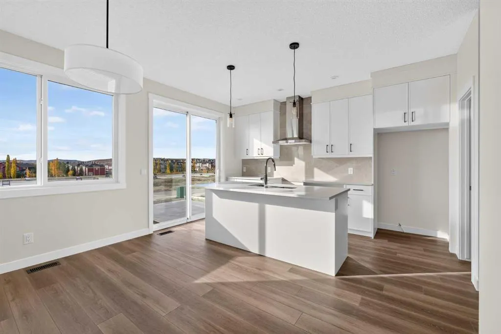 165 Silver Spruce Road SW