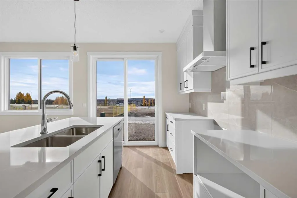 165 Silver Spruce Road SW