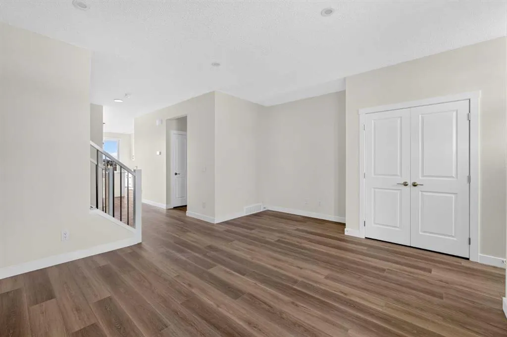 165 Silver Spruce Road SW